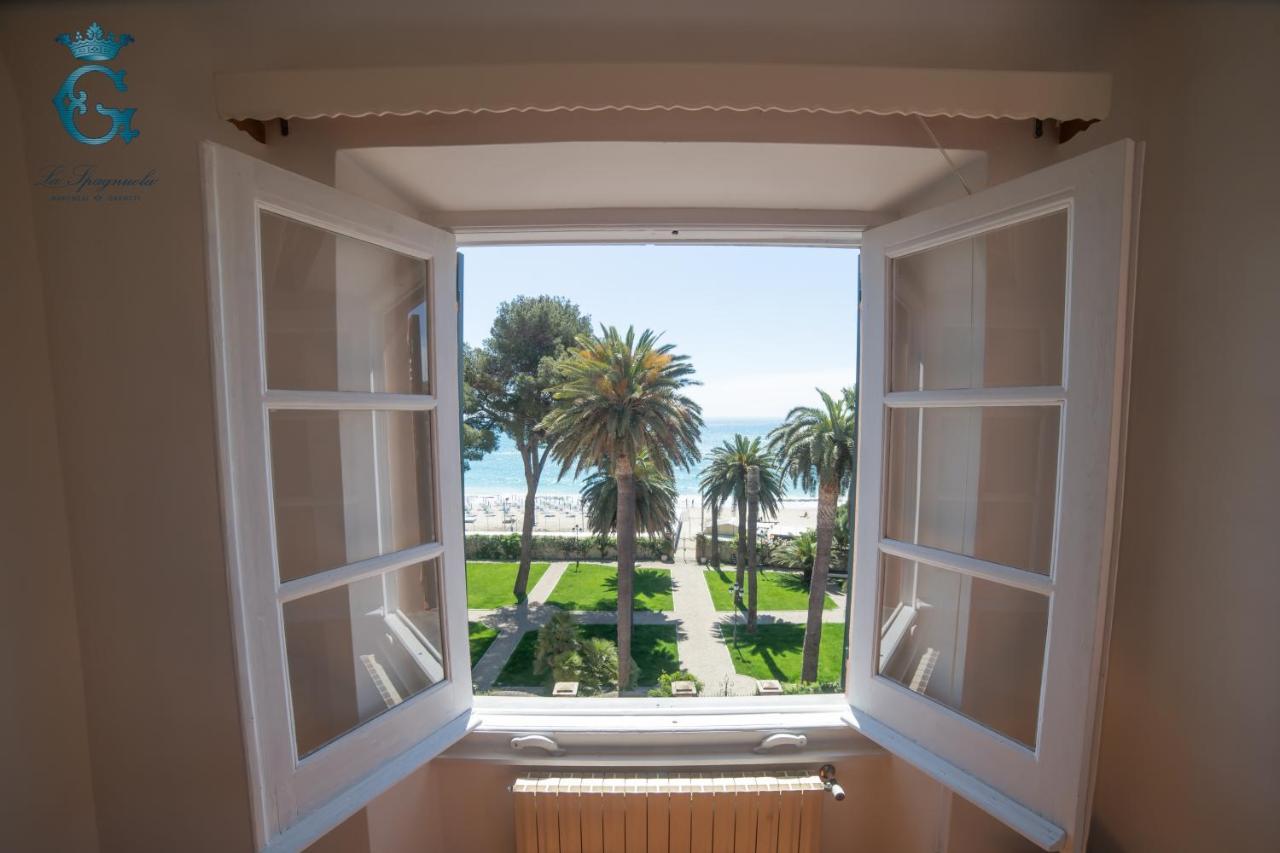 La Spagnuola - Villa Cinquecentesca Sul Mare Con Parco Privato ซาโวนา ภายนอก รูปภาพ